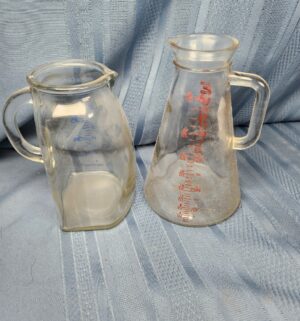 c274- evenflo glass measuring pitchers - Image 2