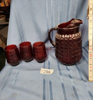 c286- Anchor Hocking Royal Ruby Red Bubble Glass - Image 1