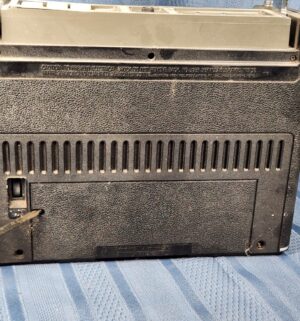 c290- General Electric 10 Band radio - Image 3