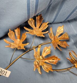 c301- mid-century modern copper and brass metal maple leaf wall art - Image 2