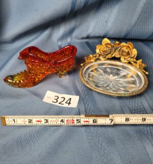 c324- fenton hobnail glass boot, Stylebuilt rose floral and glass soap dish - Image 1