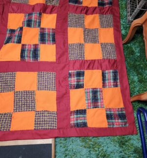 c357- mid century hand sewn quilt - Image 2