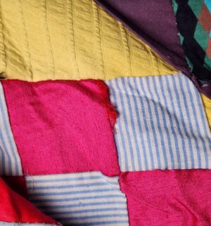 c359- king sign homemade machine sewn quilt - Image 2