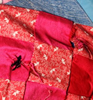 c359- king sign homemade machine sewn quilt - Image 3