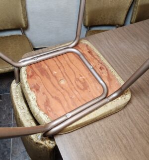 c364- mid-century modern Formica and chrome dinette set. Remarkable condition! - Image 8