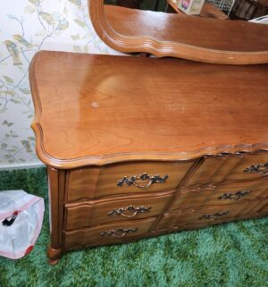 c367- Mid century French Provincial Bassett dresser w/ mirror - Image 2