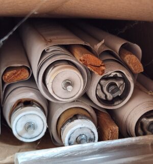 c368- faux wood plantation blinds, 1 box of windown screens - Image 4
