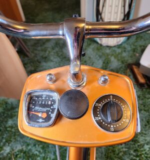 c369- Schwinn stationary exercise bike - Image 3