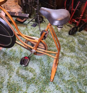 c369- Schwinn stationary exercise bike - Image 4