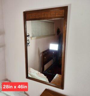 c370- American of Martinsville 4 Piece mid century dresser set w/ mirror & 2 night stands - Image 2