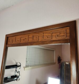 c370- American of Martinsville 4 Piece mid century dresser set w/ mirror & 2 night stands - Image 10