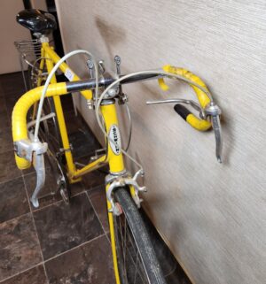 c372- Schwinn Continental 10-speed road bicycle - Image 2