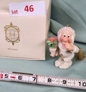 d46- Sneezy Lenox Disney Showcase Ornament - Image 1