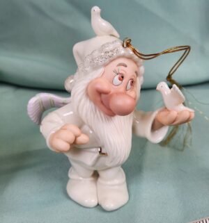 d51- Bashful Lenox Disney Showcase Ornament - Image 2