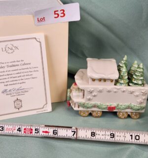 d53- lenox holiday traditions caboose - Image 1