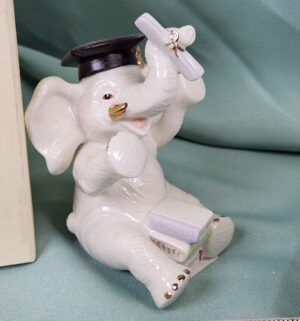 d60- Lenox Best of the Class Graduation Elephant sculpture - Image 2