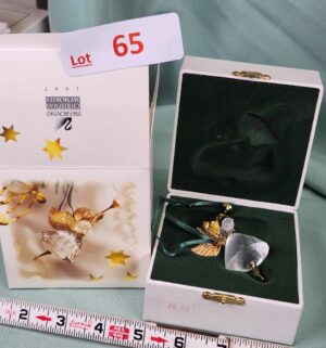 d65- Swarovski Crystal Memories 1997 Angel ornament - Image 1