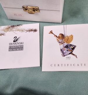 d65- Swarovski Crystal Memories 1997 Angel ornament - Image 4