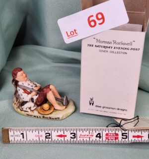 d69- Norman Rockwell Lazybones figurine by Dave Grossman Designs
