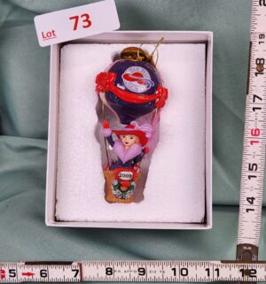 d73- 2009 Red Hat Society Annual Christmas Ornament