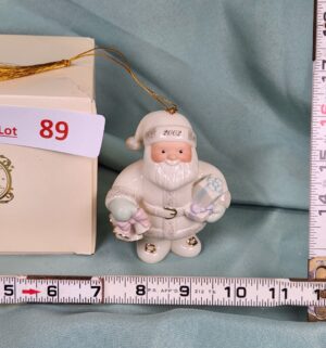 d89- Lenox Annual Santa Ornament - Image 1