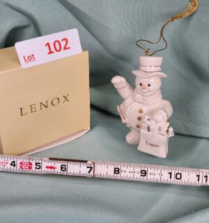 d102- Lenox Shopping Snowman ornament - Image 1