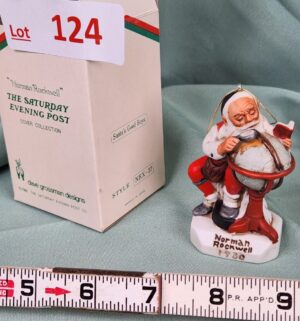 d124- santas good boys norman rockwell - Image 1