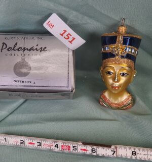 d151- Nefertiti 2 Kurt S. Adler Polonaise - Image 1
