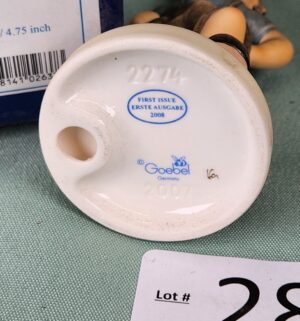 d285- First Issue ready to play goebel w/ box - Image 3