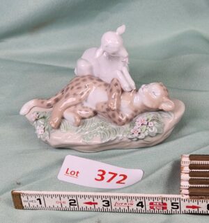 d372- And the leopard shall lie down with the kid w/ Box. Lladro