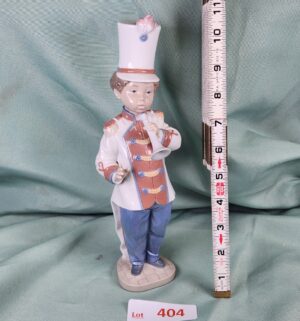 d404- Trumpet Player w/ Box. Lladro