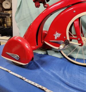 e2- contemporary Airflow Collectibles Sky King tricycle, a replica of the vintage 1930s model. - Image 9