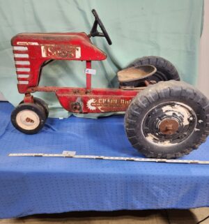 e4- vintage Sears Diesel 537 chain drive pedal tractor