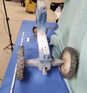 e6- Ertl Ford F-68 pedal tractor, which is a collectible ride-on toy. - Image 4