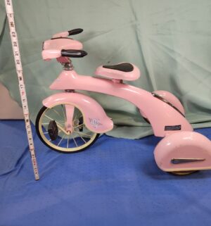e8- Airflow Collectibles Sky Princess tricycle, a modern replica of the classic 1936 Sky King model - Image 7