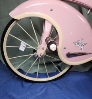 e12- Airflow Collectibles Sky Princess tricycle, a modern replica of the classic 1936 Sky King model - Image 3