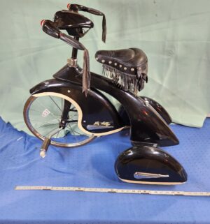 e13- Airflow Collectibles Road Hog Tricycle, a replica of the 1936 Sky King model