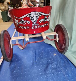e15- 1950s Mobo Pony Express pedal ride on toy - Image 6