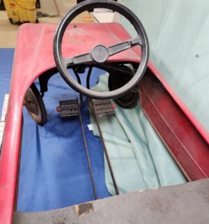e17- 1960s AMF Fire Fighter Unit No. 508 pedal car - Image 4