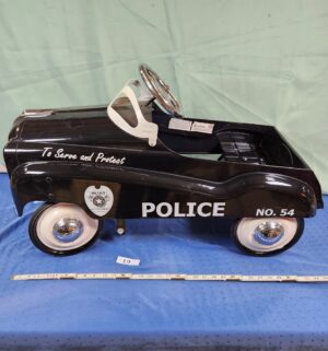 e19- Instep Metro City Police No. 54 pedal car