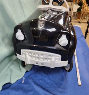 e19- Instep Metro City Police No. 54 pedal car - Image 5