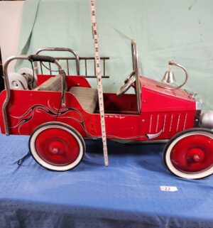 e22- vintage-style red fire engine metal pedal car - Image 9