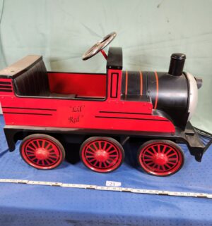 e23- Airflow Collectibles Lil Red train pedal car