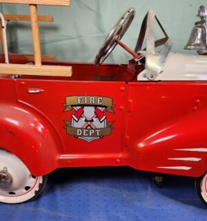 e24- Gendron Fire Truck Pedal Car - Image 3