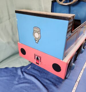 e25- Very Rare Thomas the Tank Engine pedal car - Image 7