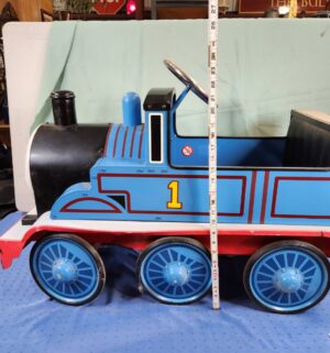e25- Very Rare Thomas the Tank Engine pedal car - Image 8