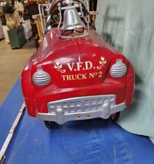 e28- Gearbox Volunteer Fire Department Truck No. 2 pedal car - Image 5