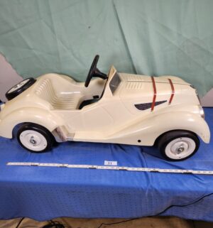 e31- BMW 328 Roadster pedal car ride-on toy version. Made in Italy