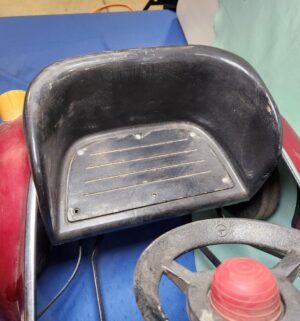 e36- 1970s Junior Sportsters TS-110 VW Beetle pedal car - Image 5