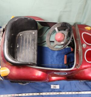 e36- 1970s Junior Sportsters TS-110 VW Beetle pedal car - Image 7